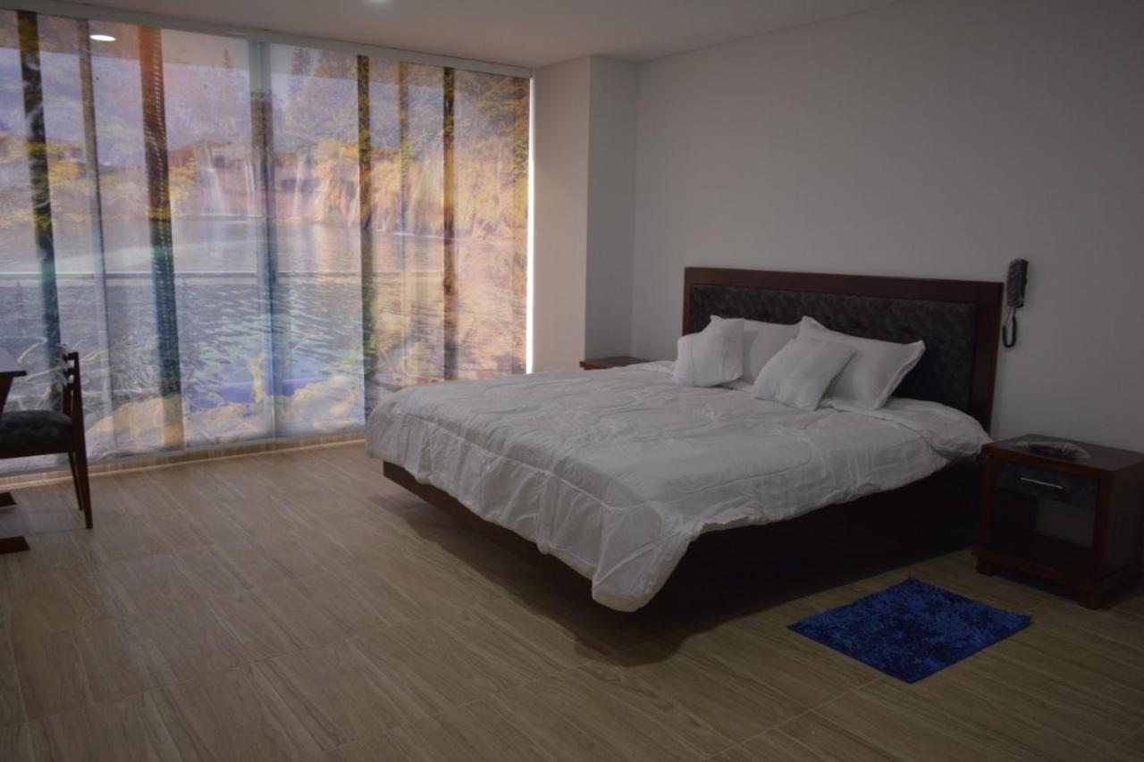 Hotel Prestigio Jc Sogamoso Exteriör bild